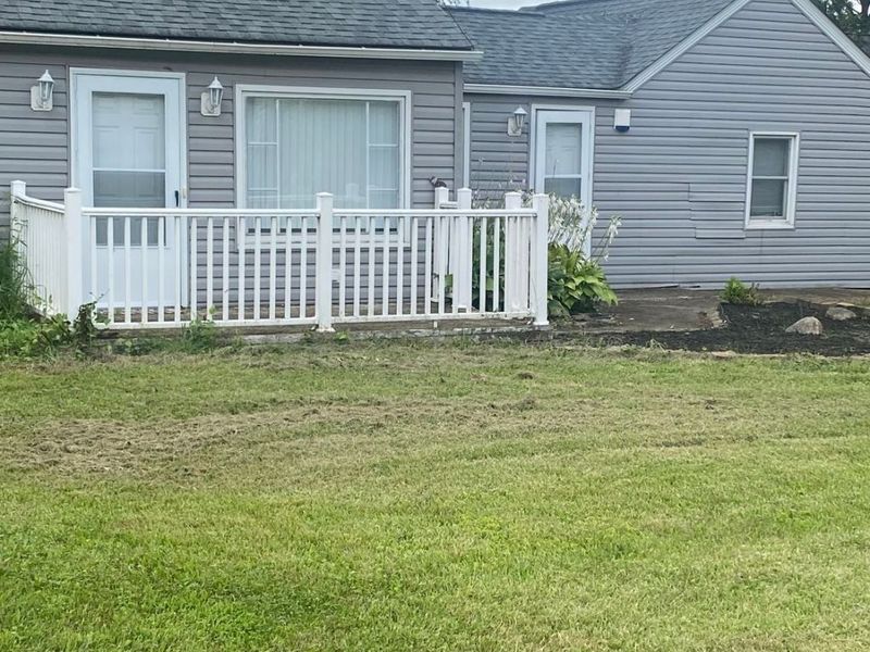 5542 Linn Road, Amherst, OH 44001 Photo 2