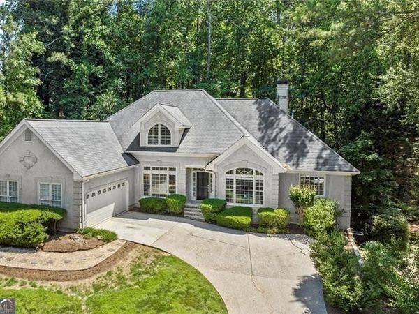 3600 Goldenrod Drive, Alpharetta, GA 30005