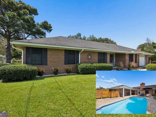 122 N Lake Drive, Brunswick, GA 31525