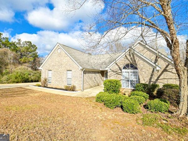 719 Overlook Drive, Winder, GA 30680