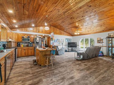 3371 Kentucky 147 , Sebree, KY 42455