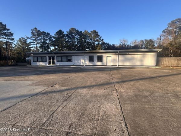 6523 Harrietts Bluff Road , Woodbine, GA 31569