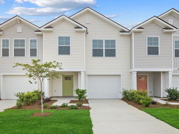 104 Gardens Drive , Brunswick, GA 31523