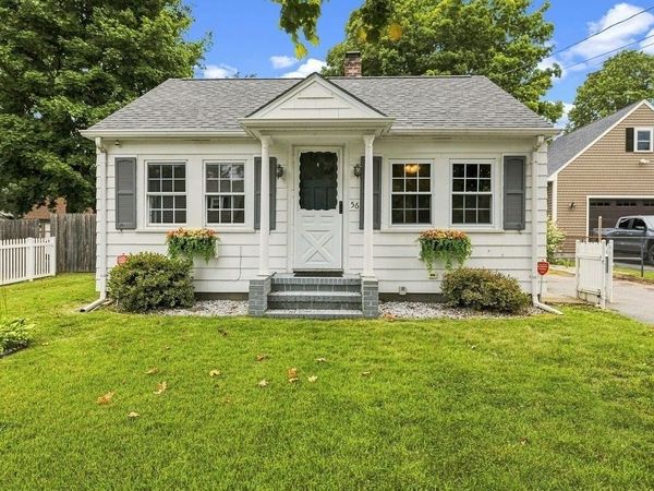 56 Hacker St, Fairhaven, MA 02719