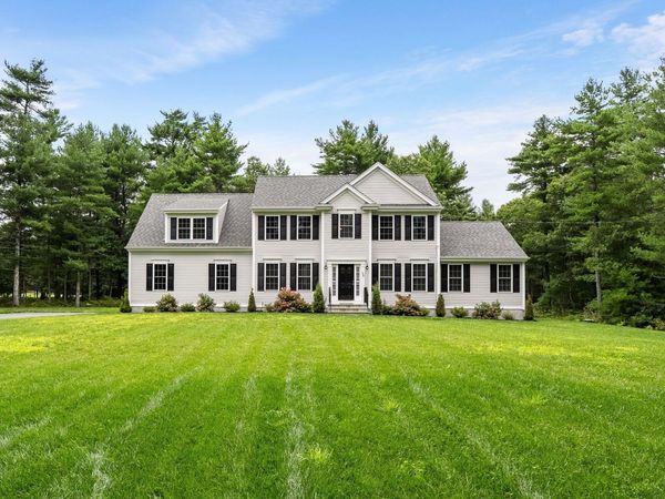 128 Thomas St, Middleboro, MA 02346