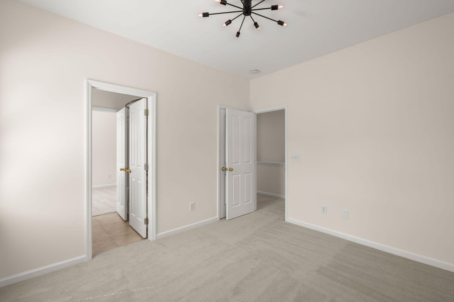 119 Trillium Avenue Photo 21
