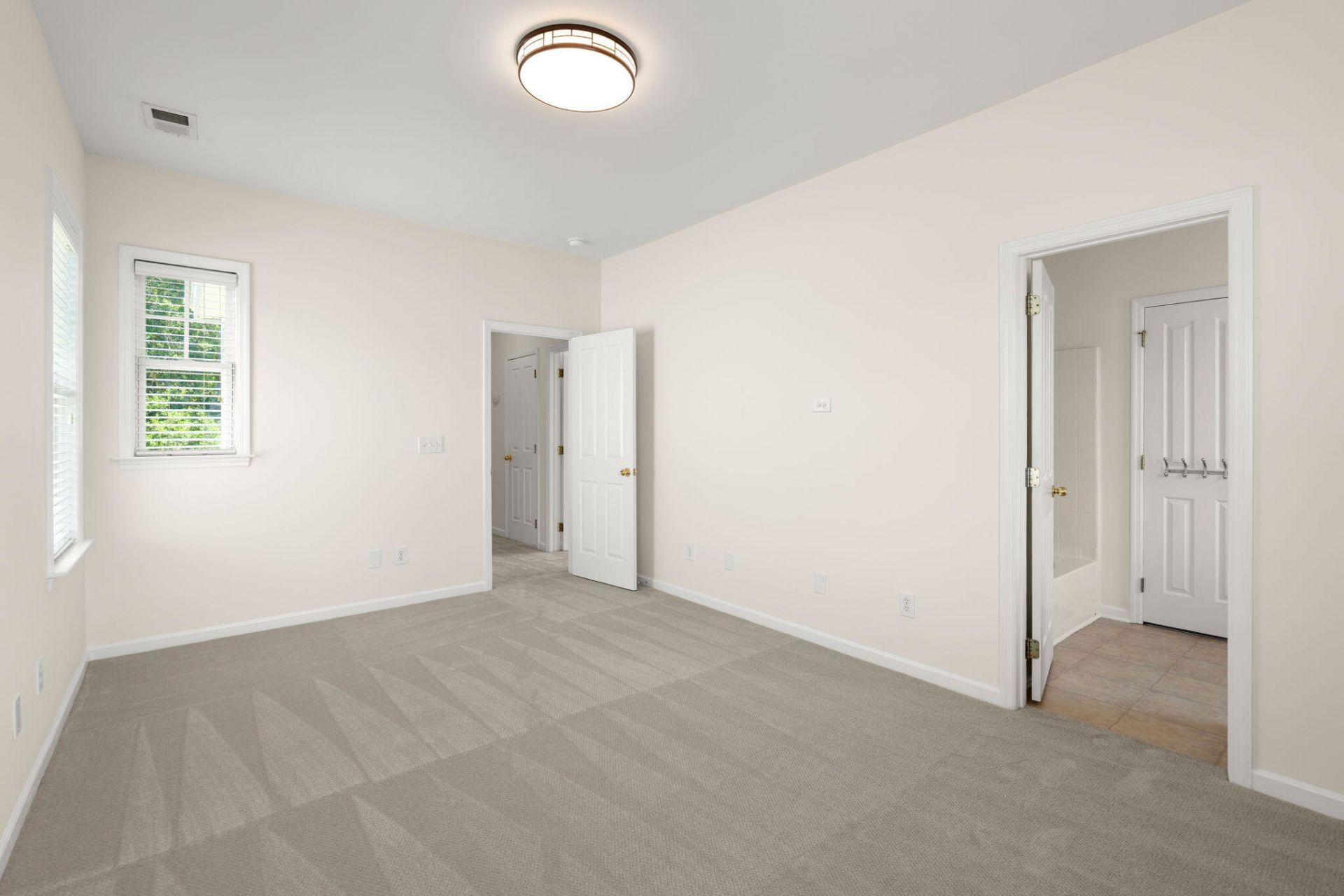 119 Trillium Avenue Photo 26