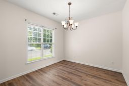 119 Trillium Avenue photo 4