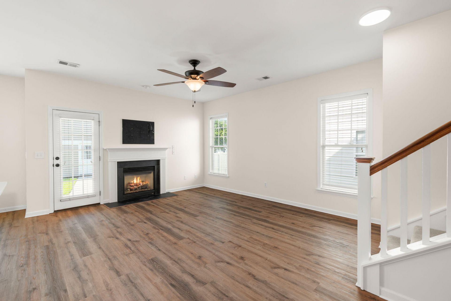 119 Trillium Avenue Photo 8