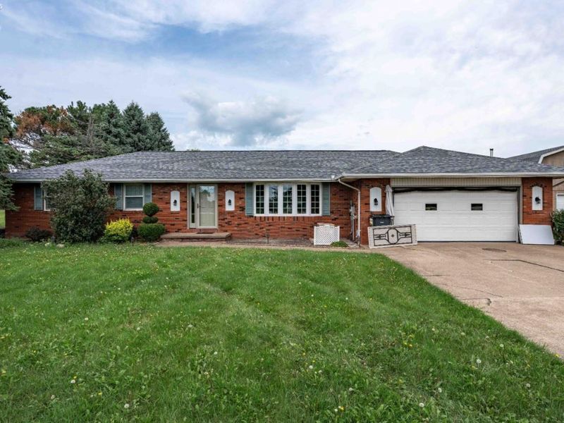 4253 W Harbor Road, Port Clinton, OH 43452 Photo 1