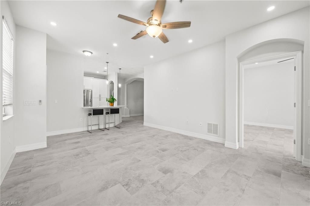 14105 Winchester Ct , Unit 504, Naples, FL 34114 Photo