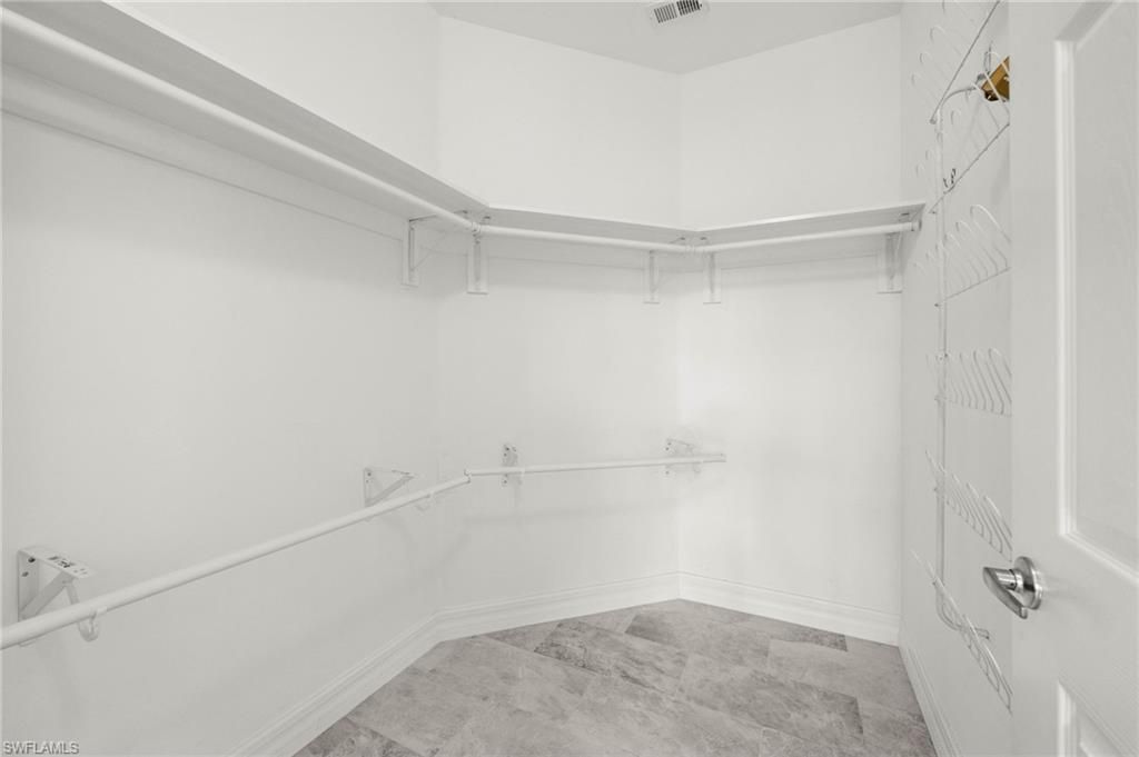 14105 Winchester Ct , Unit 504, Naples, FL 34114 Photo