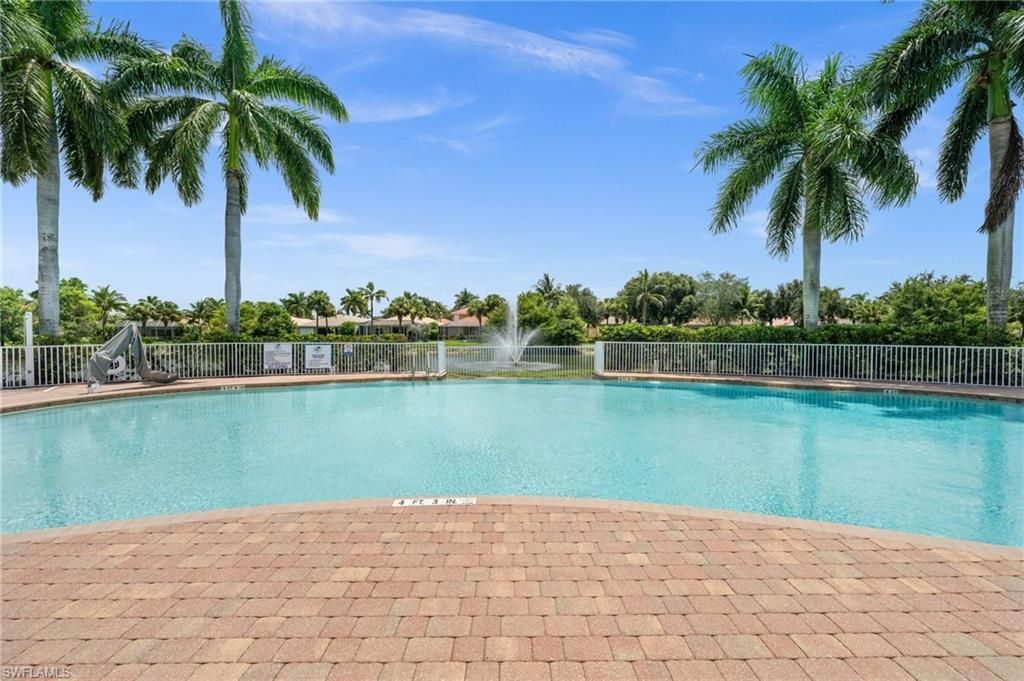 14105 Winchester Ct , Unit 504, Naples, FL 34114 Photo