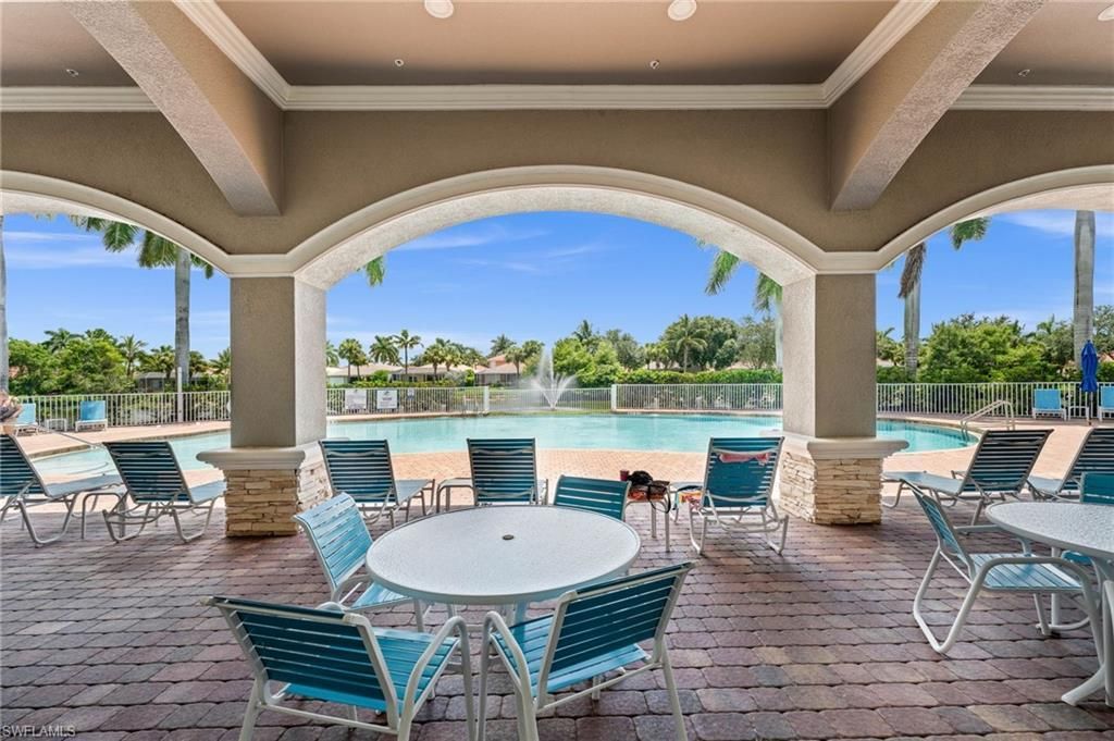 14105 Winchester Ct , Unit 504, Naples, FL 34114 Photo