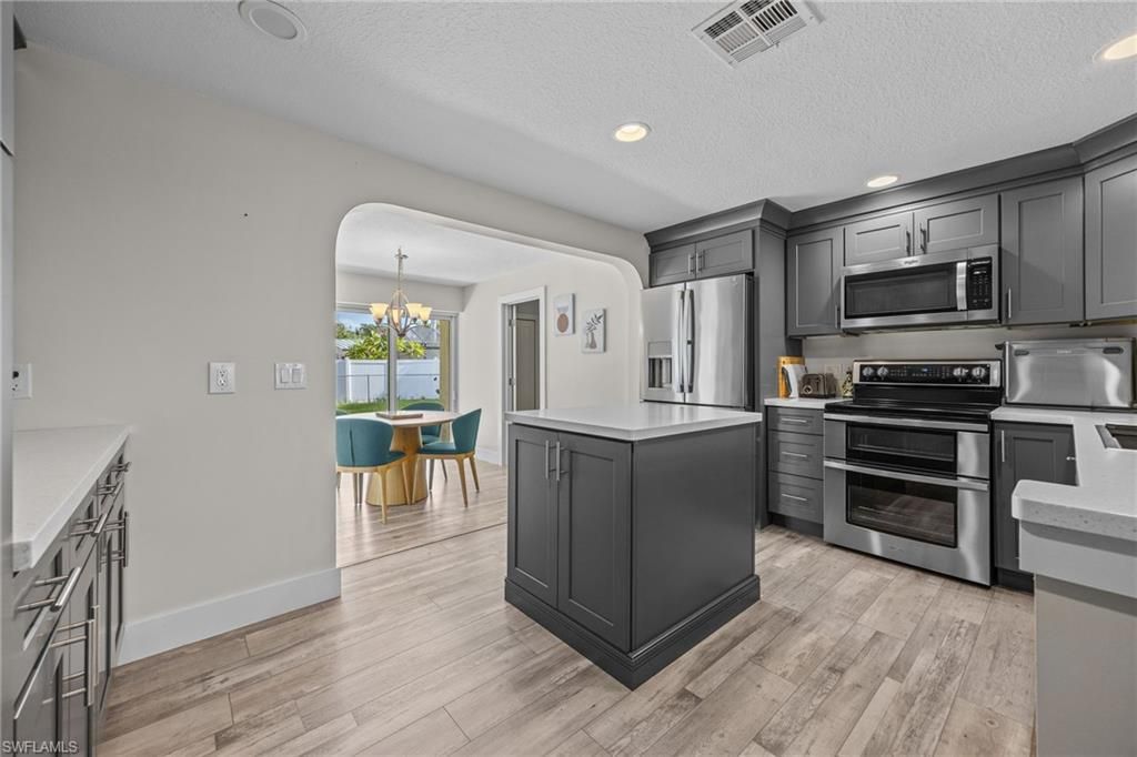 1223 Biltmore Dr , Fort Myers, FL 33901 Photo