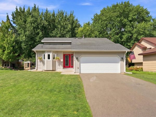 11410 48th Avenue N, Plymouth, MN 55442