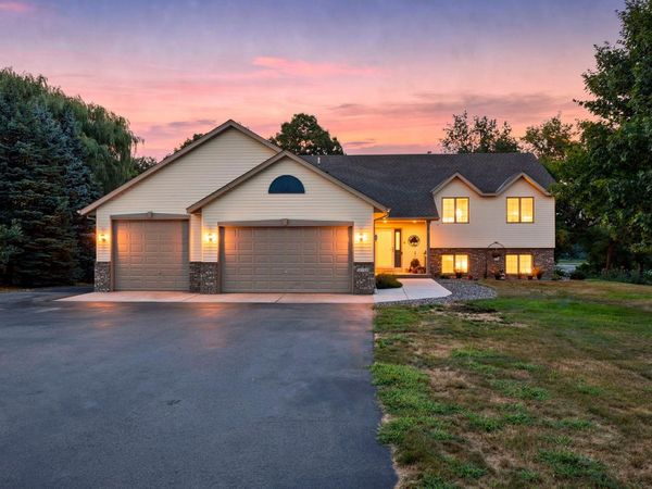 27321 Isle Drive, Chisago City, MN 55013