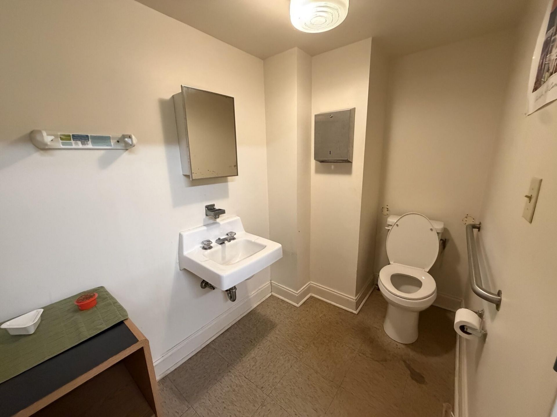 2110 Greenridge Road  Photo 10
