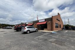 2110 Greenridge Road  photo 4