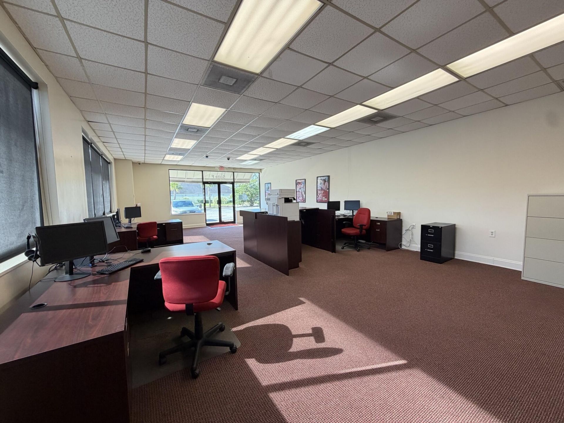 2110 Greenridge Road  Photo 4