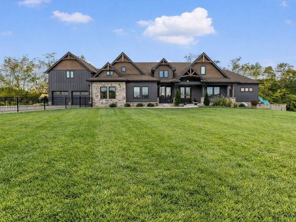 4190 Brownsville Road SE, Newark, OH 43056