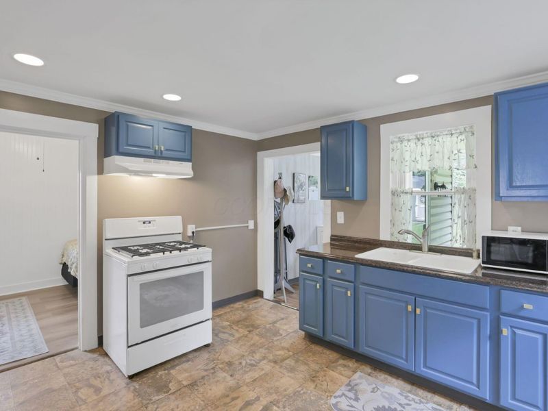 60 N Main Street, Thornville, OH 43076 Photo 14
