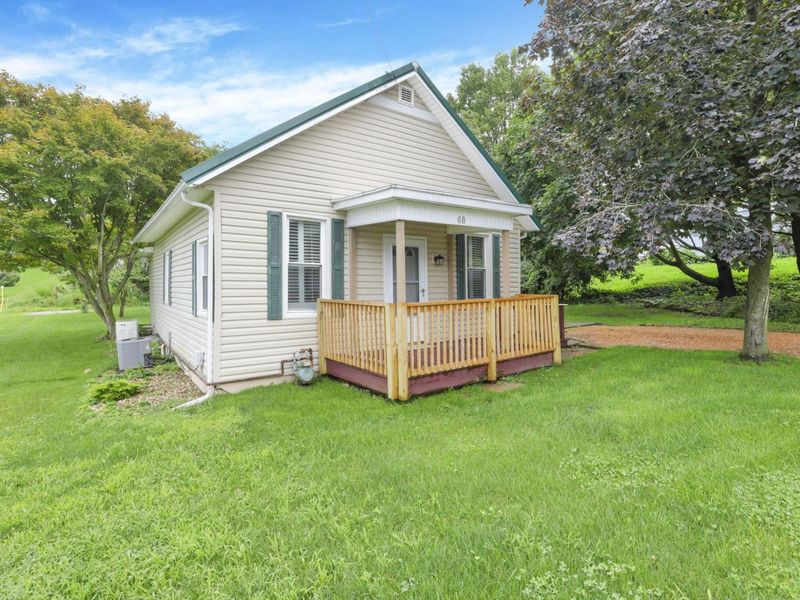 60 N Main Street, Thornville, OH 43076 Photo 2