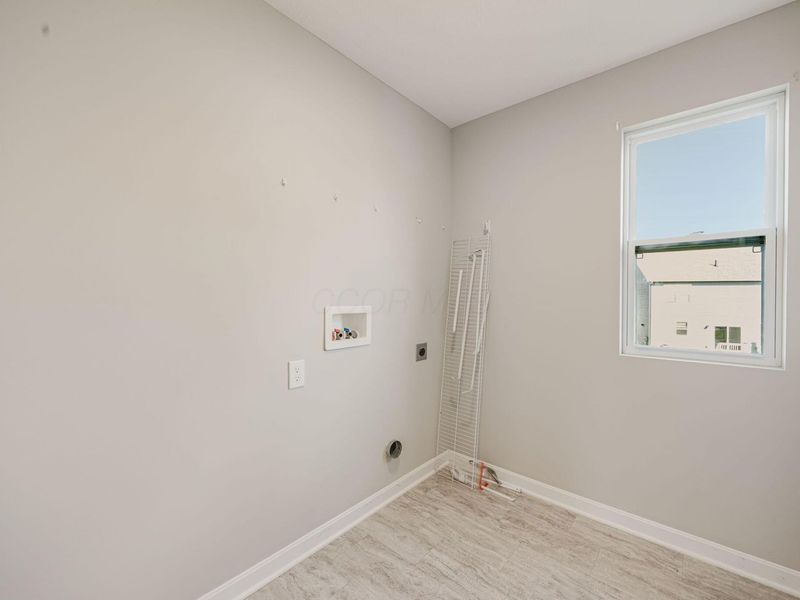 426 Oakland Hills Loop, Commercial Point, OH 43116 Photo 35