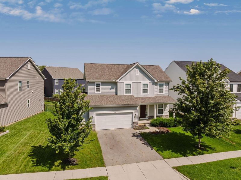 426 Oakland Hills Loop, Commercial Point, OH 43116 Photo 4
