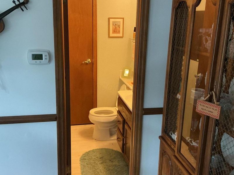 431 Pamlico Street , Unit JL8, Columbus, OH 43228 Photo 10