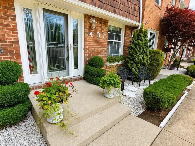 431 Pamlico Street , Unit JL8, Columbus, OH 43228 Photo 4