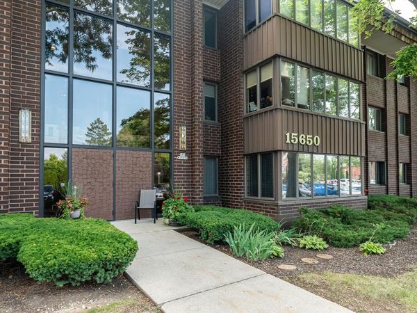 N85W15650 Ridge ROAD, Unit 302, Menomonee Falls, WI 53051