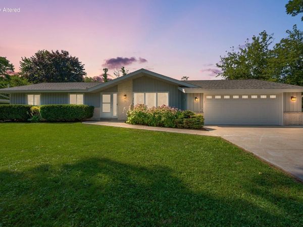 501 W Bayfield AVENUE, Glendale, WI 53217