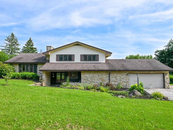 N113W13099 Crestview DRIVE, Germantown, WI 53022