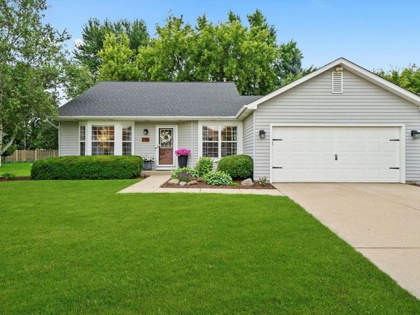McHenry, IL 60050