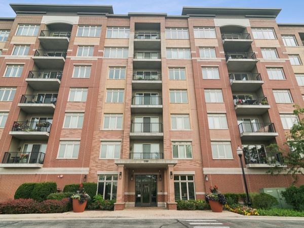 1199 E Port Clinton Road , Unit 711, Vernon Hills, IL 60061