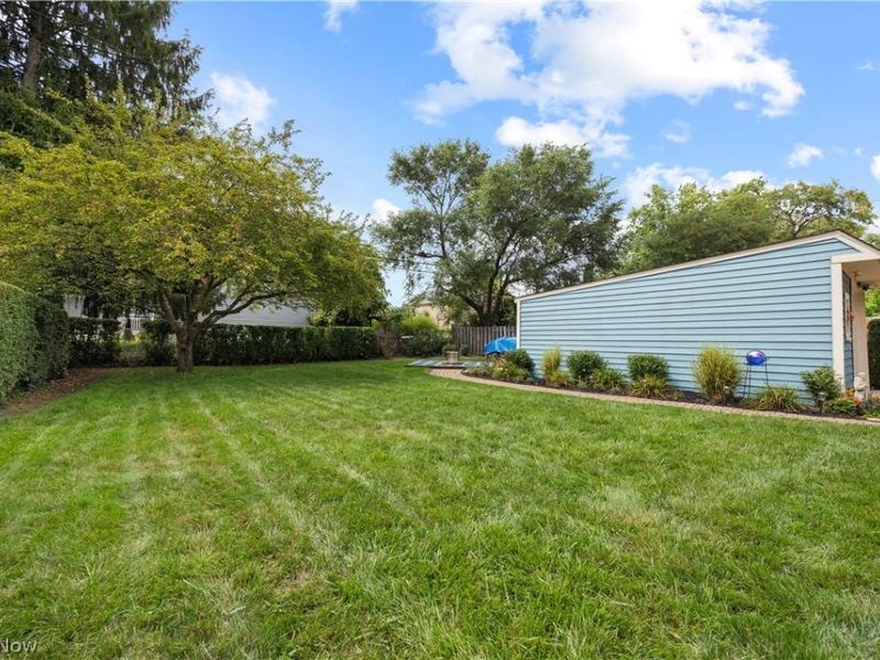 3640 W 210th Street , Fairview Park, OH 44126 Photo 37