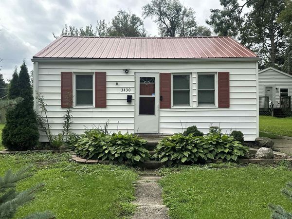 3430 Harvester Avenue, Fort Wayne, IN 46803