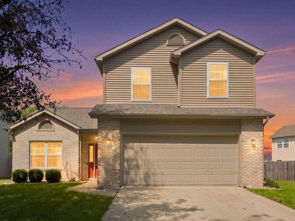 3825 Stanton Hall Parkway, Fort Wayne, IN 46815