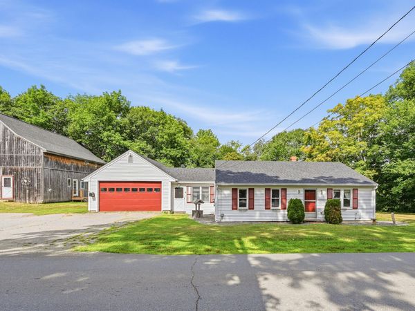 16 E Neck Road , Nobleboro, ME 04555