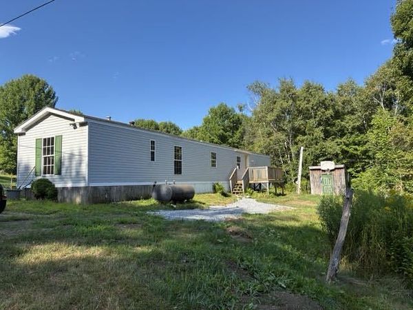 2392 N Union Road , Union, ME 04862