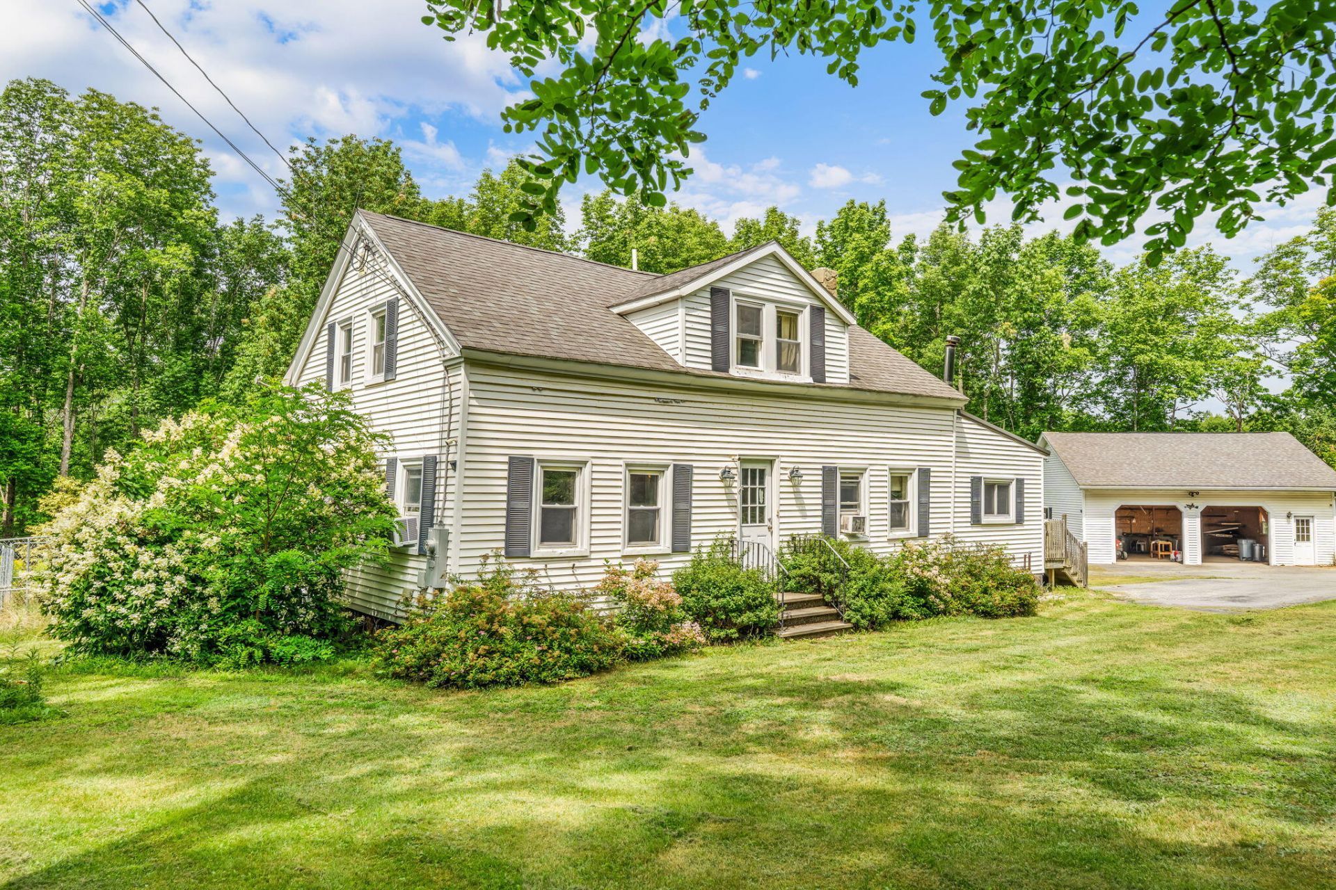 335 Upper Dedham Road, Dedham, ME 04429 Main Photo