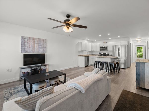 27 Village Circle, Unit 2, Augusta, ME 04330