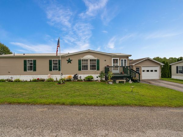10 Rachel Street, Sabattus, ME 04280