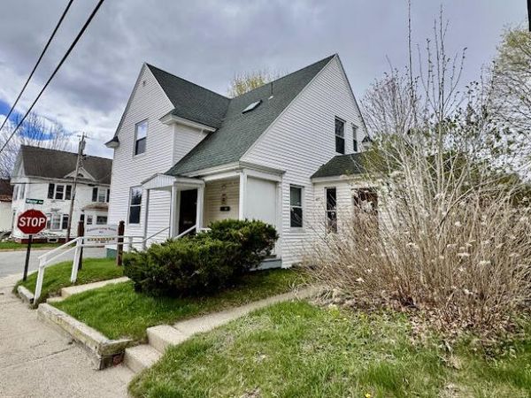 201 Knox Street , Rumford, ME 04276