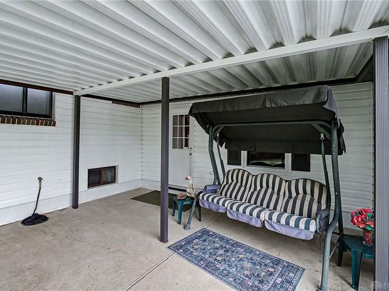 6485 Wengerlawn Road, Brookville, OH 45309 Photo 11