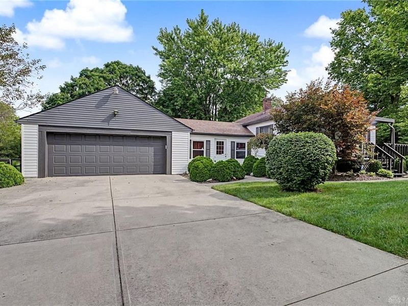 6485 Wengerlawn Road, Brookville, OH 45309 Photo 2