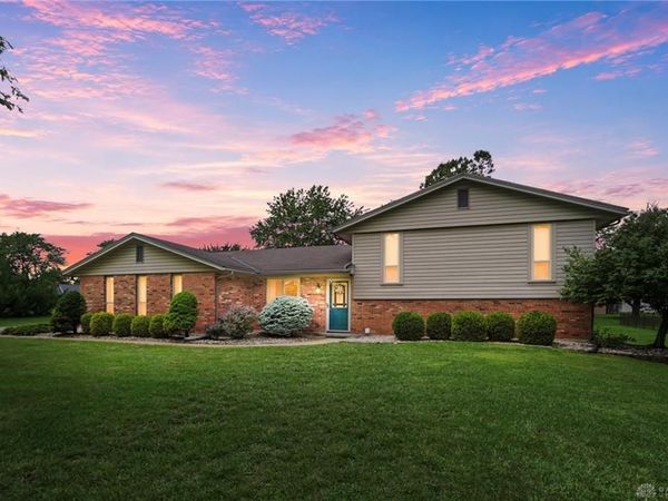 881 Lyncreek Drive, Washington TWP, OH 45458