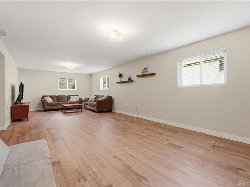 881 Lyncreek Drive, Washington Township, OH 45458 Photo 68