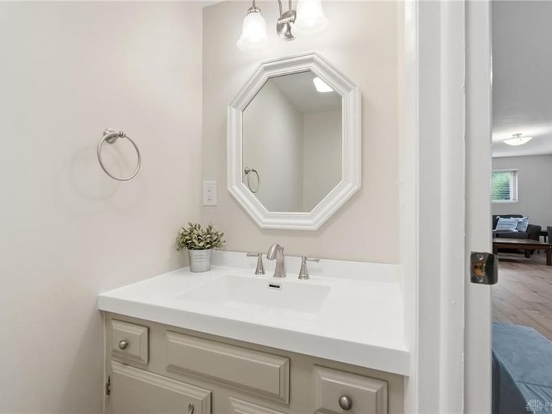 881 Lyncreek Drive, Washington Township, OH 45458 Photo 70